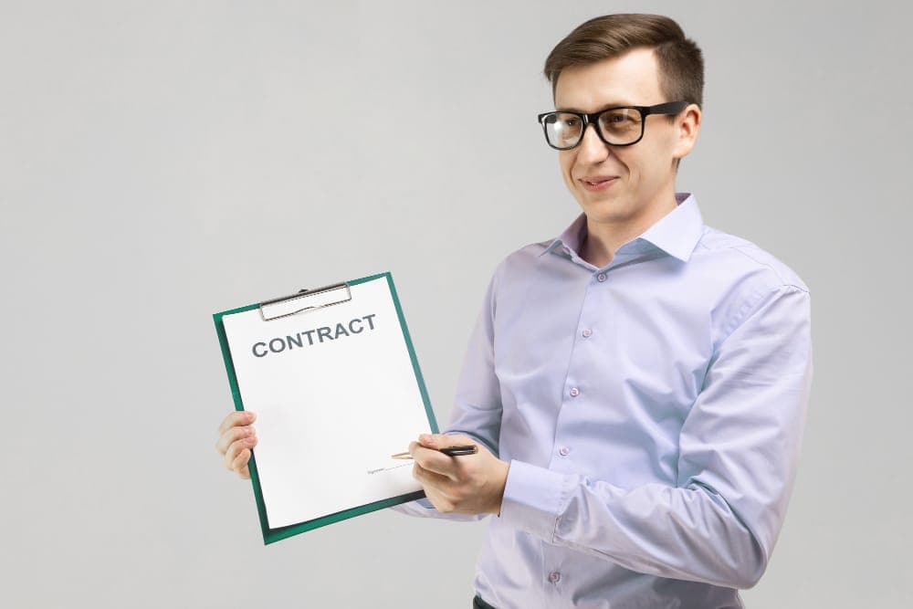 Foydalanuvchi Shartnomasi va Konfidensiallik Siyosati