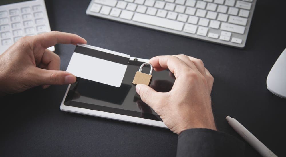 Kartalar Xavfsizligi: PCI DSS Standartlari